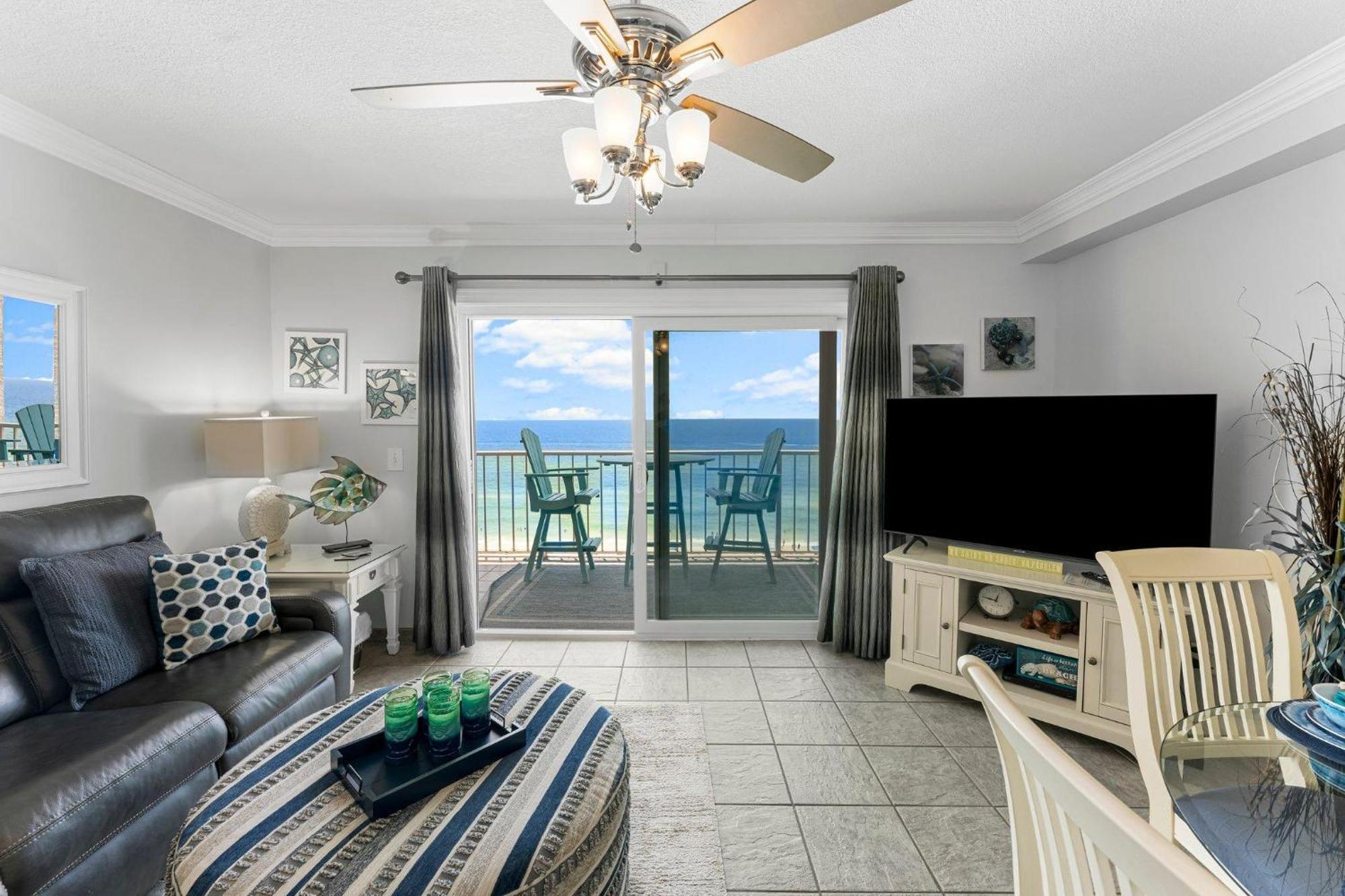 The Summit 1130 Apartment